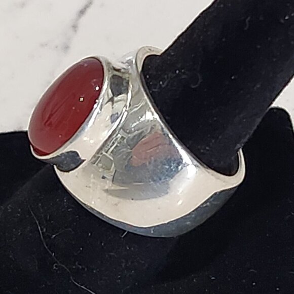 Sterling Silver with Large Oval Red Tiger Eye Ring - Picture 2 of 5